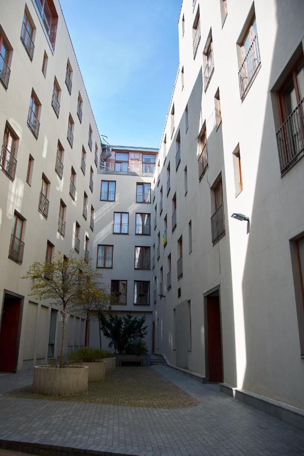 Studio Apartment In The Heart Of Riga Old Town Exterior photo